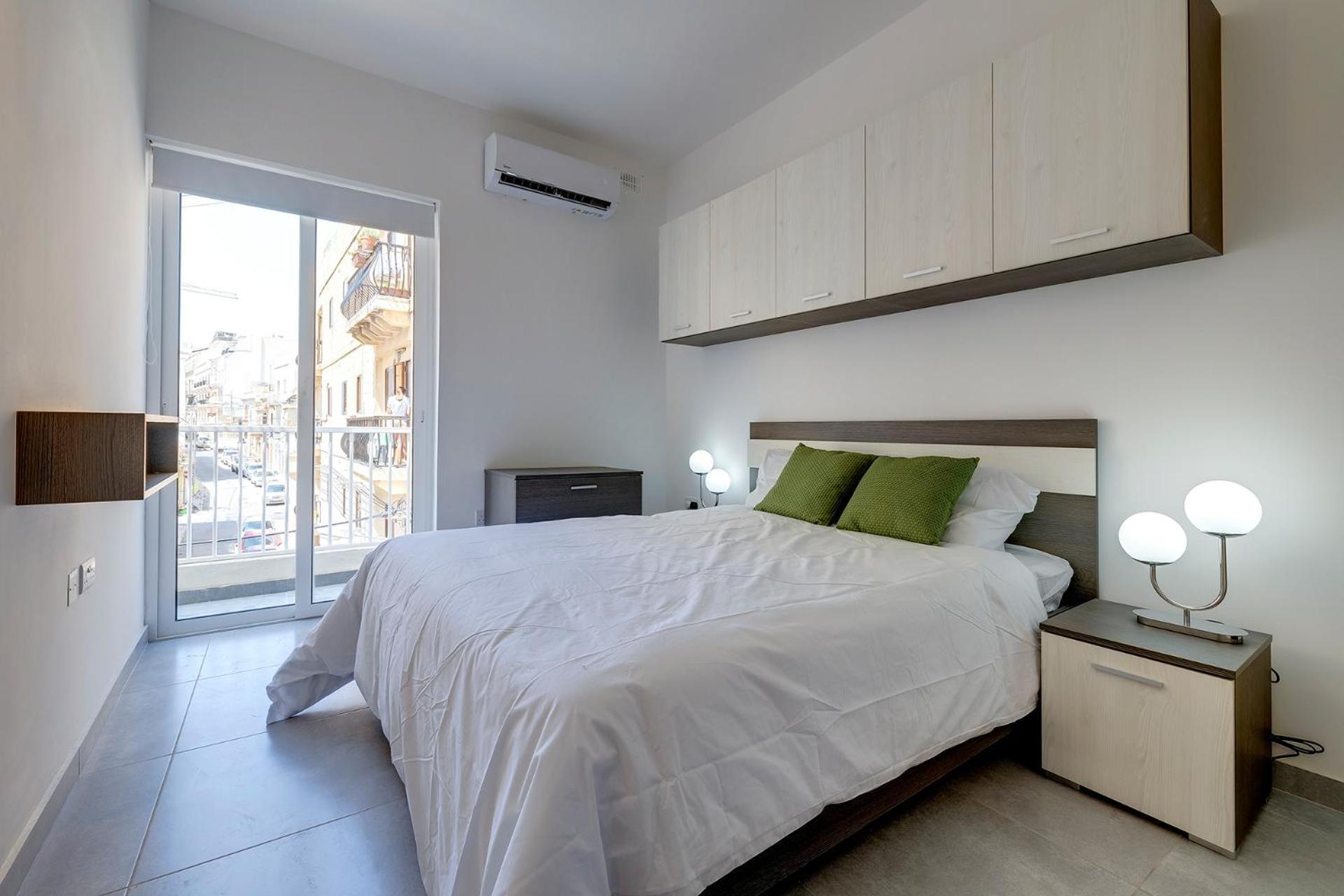 Contemporary 3br Retreat In Prime Apartment